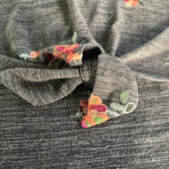 Anthropologie fig & flower Top Embroidered Floral PM 3/4 Sleeve Tie Waist - Picture 7 of 9